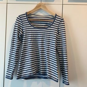 Boden Essential Scoop Neck Long Sleeved Tee Shirt